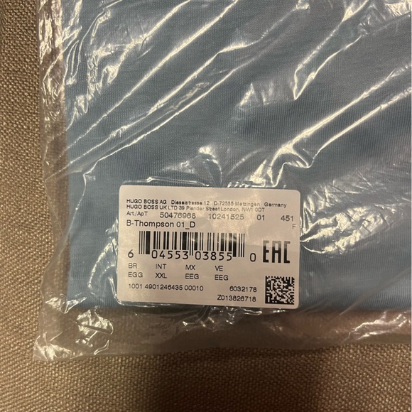 BOSS - Thompson Solid T-Shirt - Picture 3 of 9